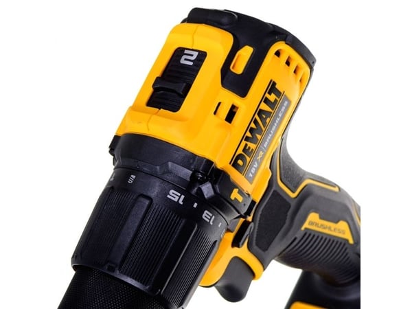 DEWALT DCD709M2T-QW akkukäyttöinen iskuporakone 18 V, 65 Nm, 2 x 4,0 Ah, TSTAK-kotelo