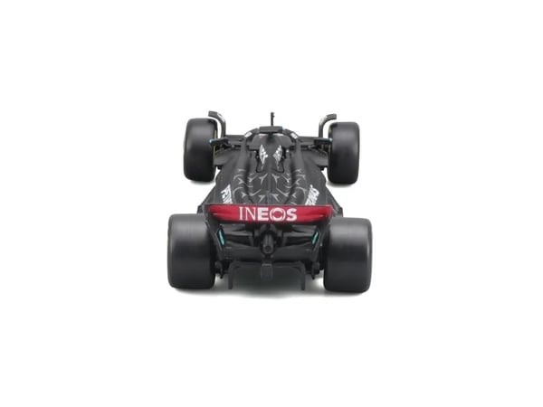 BBURAGO Mercedes AMG F1 #63 (Russel), Sportsbil, Montert på forhånd, 1:43, Mercedes AMG Formel 1, Alle kjønn, Metall, Plast