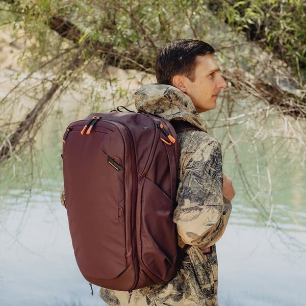 Peak Design Travel Backpack 45L eclipse