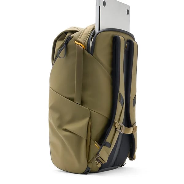 Peak Design Everyday, Reppu, Mikä tahansa tuotemerkki, Olkahihna, Notebook-lokero, Oliivi