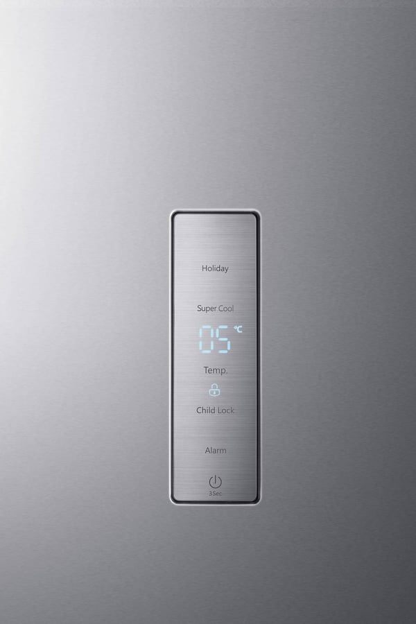 Hisense RL481N4BIE kjøleskap 370 L, energiklasse E, 39 dB, stål-look