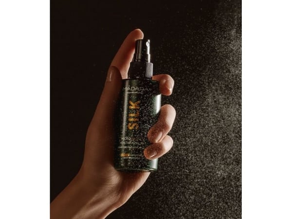 MADARA SILKKI MIKROKERATIINI HIUSSUMU 90ML