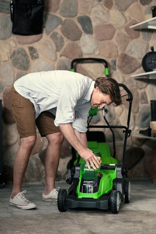Greenworks 2516107, Gressklipper som man spaserer bak, 520 m², 33 cm, 2,5 cm, 7,5 cm, 260 m²