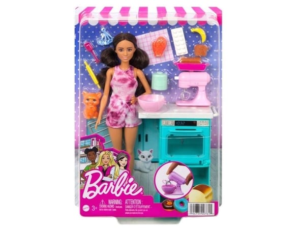 Barbie-nukke ja sisä- ja ulkotilojen setti (2)