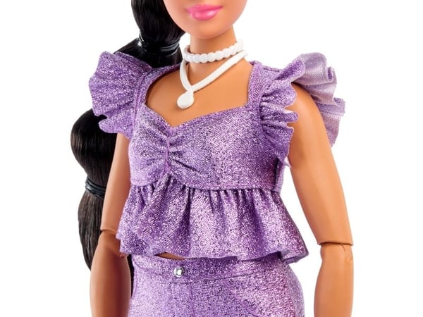 Barbie JFP43 modedocka med lila shorts Deluxe Style