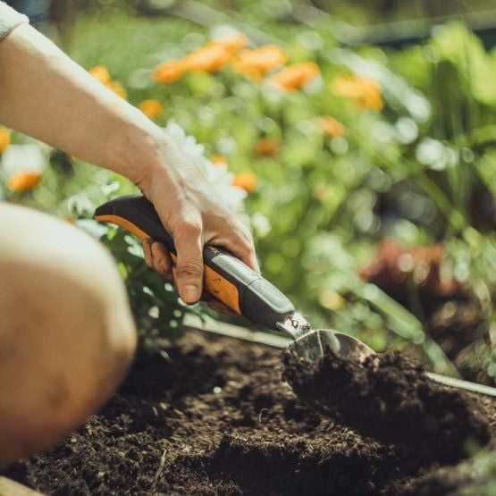 Fiskars Xact blomstersparkel 1027043