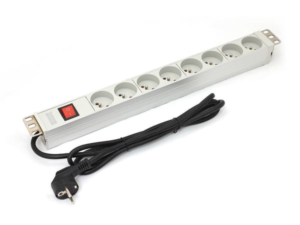 DIGITUS Professional A-19-STRIP-2-IMP - Strømfordelerenhet (kan monteres i rack) - AC 250 V - inngang: strøm - utgangskontakter: 8 - 1U - 19"