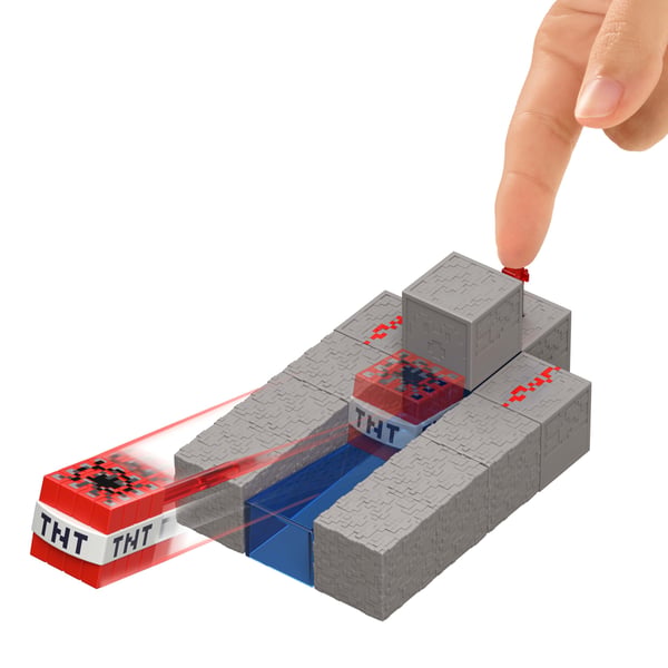 Mattel Minecraft Steve -hahmo, 3,25", 6 vuotta, Redstone Charged