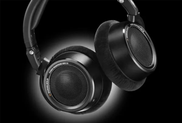 Neumann NDH 30 åpne studiohodetelefoner, kablet, svart utgave