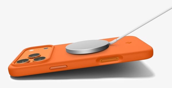 Spigen Silicone Fit (Mag Fit), Mobilskal, Apple, iPhone 17 Pro, 16 cm (6.3"), Orange