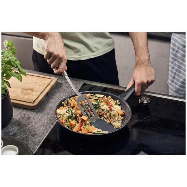 ZWILLING Madura Plus stekpanna 28 cm keramisk non-stick-beläggning, svart