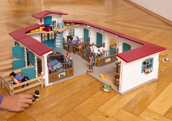 Schleich Horse Box with Mare and Foal