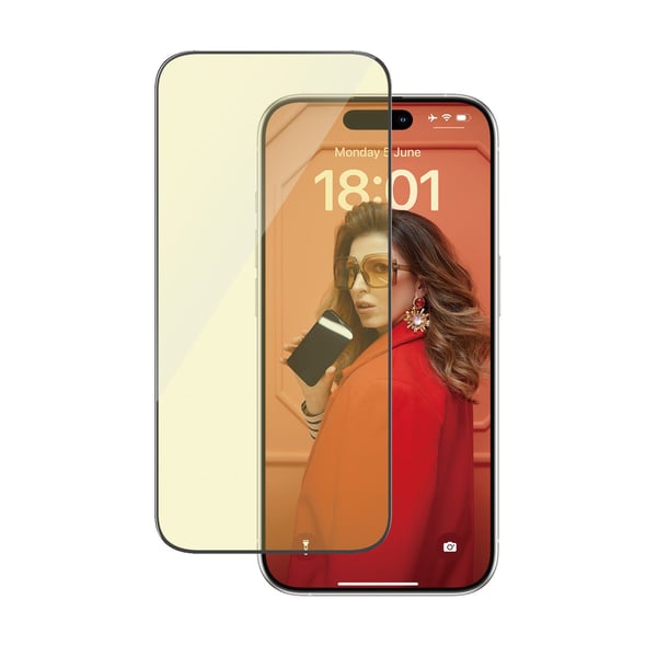 PanzerGlass™ | Ultra-Wide Fit - Skjermbeskyttelse for mobiltelefon - EyeCare Protection | Apple iPhone 15 Pro