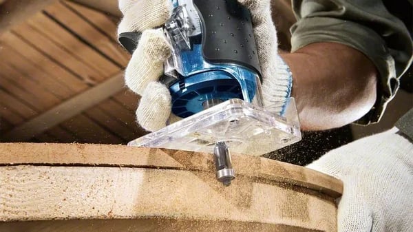 Bosch GKF 550 Professional reunajyrsin 550 W 6 mm