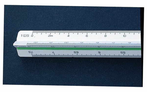 Linex 311, Suhdeviivain, Muovi, Vihreä, Punainen, Valkoinen, cm, mm, 30 cm