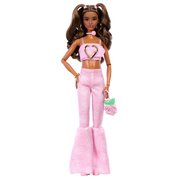 Barbie Deluxe Style dockkläder, rosa denimjeans med utsvängda ben, Latina