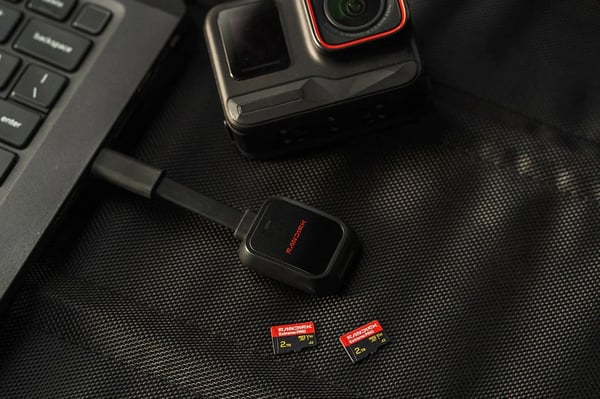 SanDisk Extreme PRO - Flashminnekort (SD-adapter inkludert) - 1 TB - A2 / Video Class V30 / UHS-I U3 - microSDXC UHS-I