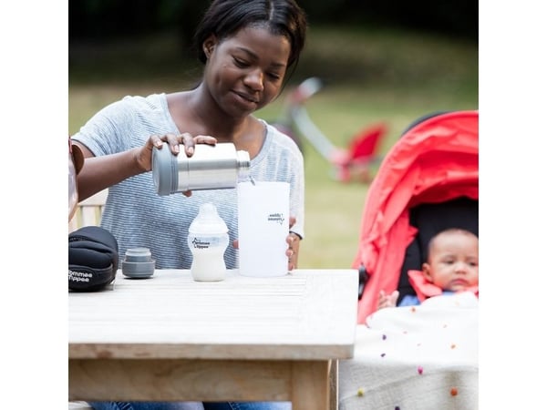 Tommee Tippee Travel Bottle And Food Warmer, Rustfritt stål, Hvit