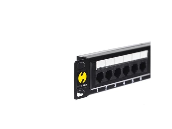 Netrack - Koblingspanel - CAT 5e - UTP - RJ-45 X 24 - svart - 19"