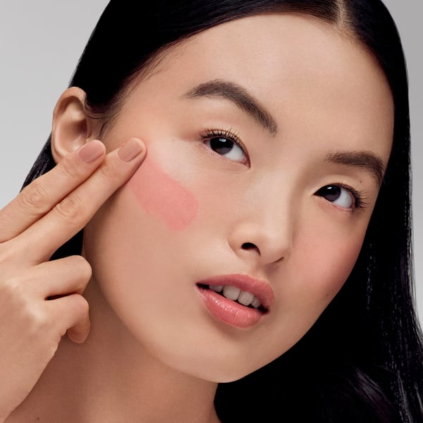 Este Lauder Futurist Blushmaker Stolen Glance