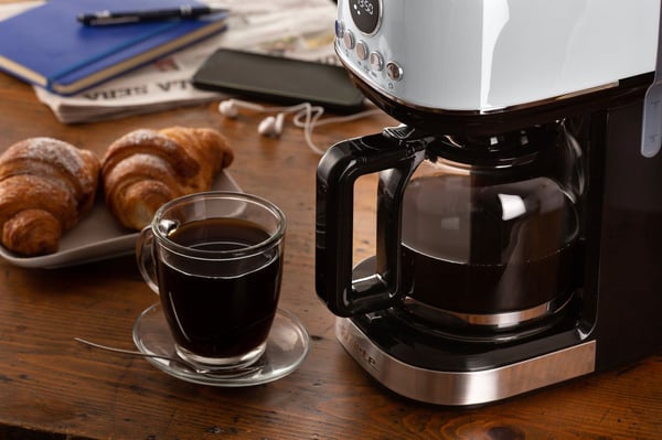 Ariete 1396/01, Droppande kaffebryggare, 1,5 l, Malat kaffe, 900 W, Vit