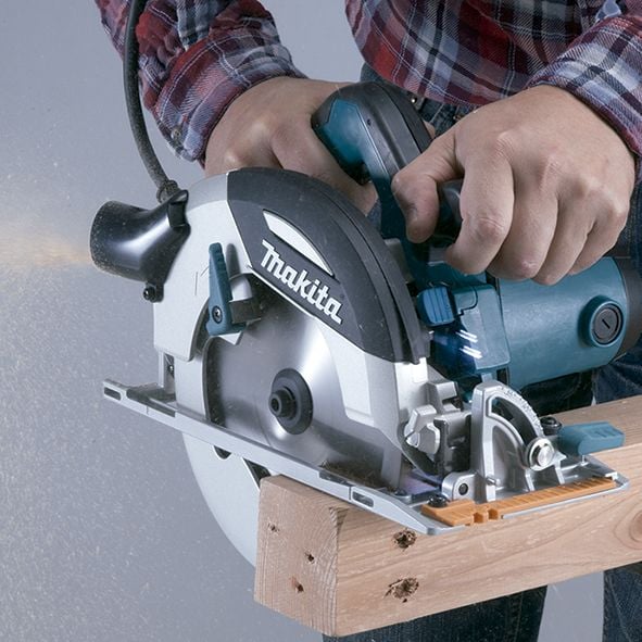 MAKITA pyörösaha 1400W 190mm 67/48.5mm HS7100