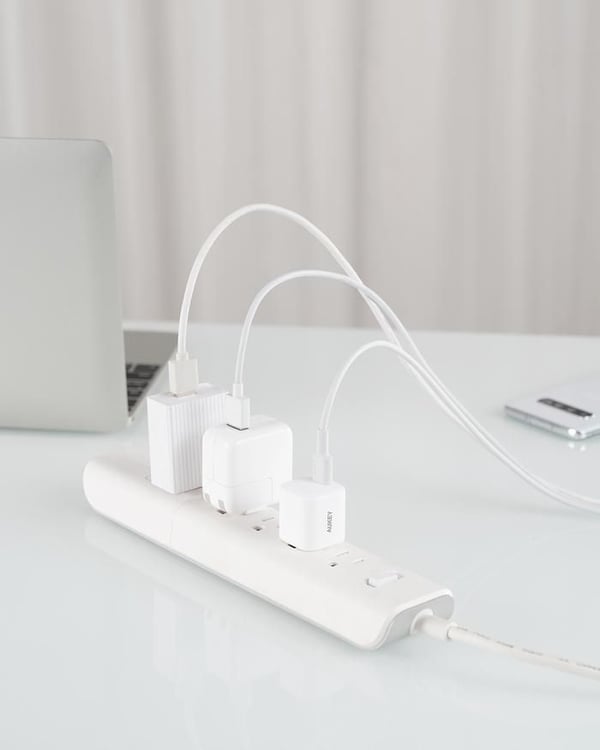 AUKEY PA-B1, Innendørs, AC, 12 V, Hvit