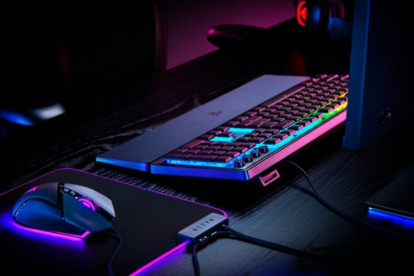 Razer Ornata V3 - Tangentbord - låg profil - bakgrundsbelyst - USB - QWERTY - amerikansk