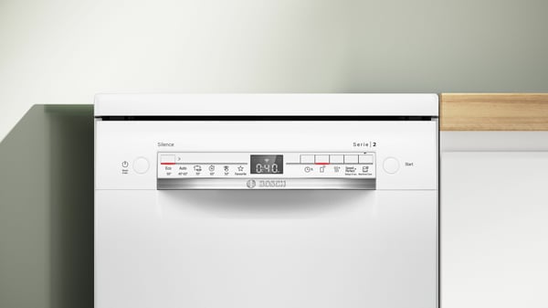 Bosch Serie 2 SPS2HKW58E, Frittstående, Slimline (45 cm), Hvit, Hvit, Knapper, 1,75 m
