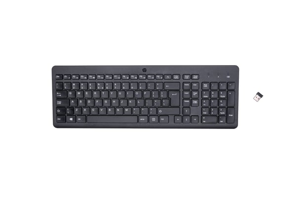 HP 220 - Tastatur - trådløs - 2.4 GHz - Italiensk - svart - resirkulerbar emballasje