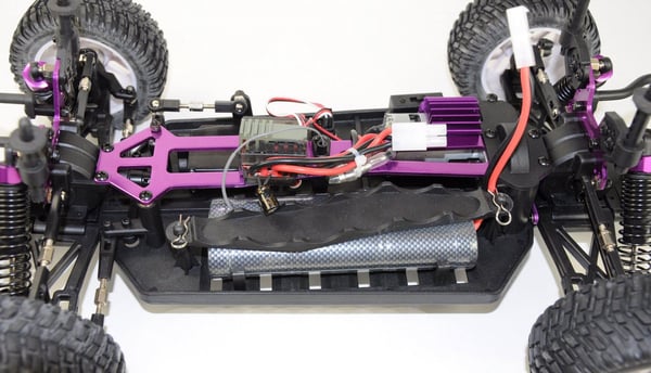 Amewi 22068, Stadium-tyyppinen maastoauto, 1:10, 2000 mAh, 1,41 kg