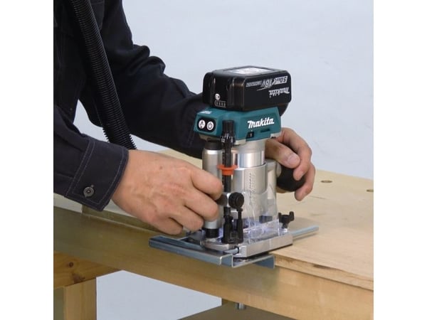 Makita DRT50 - Trim router - trådløs - flens 8 mm - uten batteri - 18 V - SOLO