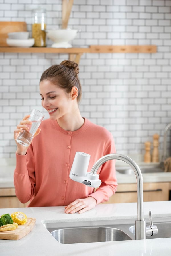 Philips AWP3703/10 hanasuodatin On-tap Micro Filtration pystymallinen valkoinen