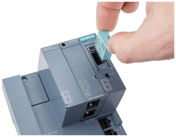 Siemens 6GK5204-2AA00-2BD2 Industrial Ethernet -kytkin 6GK52042AA002BD2 10 / 100 MBit/s