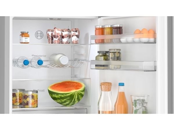 Bosch Serie 4 KGN367LDF, 321 l, SN-T, 9,5 kg/24t, D, Fresh zone compartment, Rustfritt stål