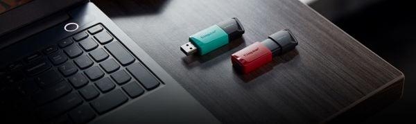 Kingston DataTraveler Exodia M - USB-flashstasjon - 128 GB - USB 3.2 Gen 1