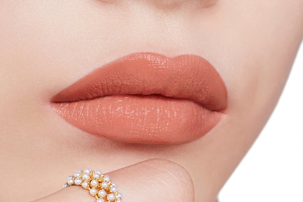Dior Rouge Satin, Nude, Nude Look, 1 farge, Fuktighetsgivende, Mykgjørende, Kvinner, Satin