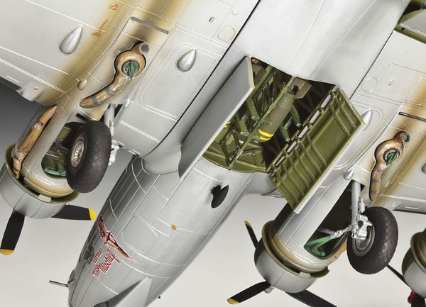 Revell B-17G Flying Fortress, Flymodell med fastvinge, Monteringssett, 1:72, B-17G Flying Fortress, Plast, Second World War