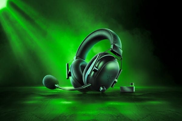 Razer BlackShark V2 X Xbox-kuulokkeet, korvan peittävät, melua eristävät, mustat