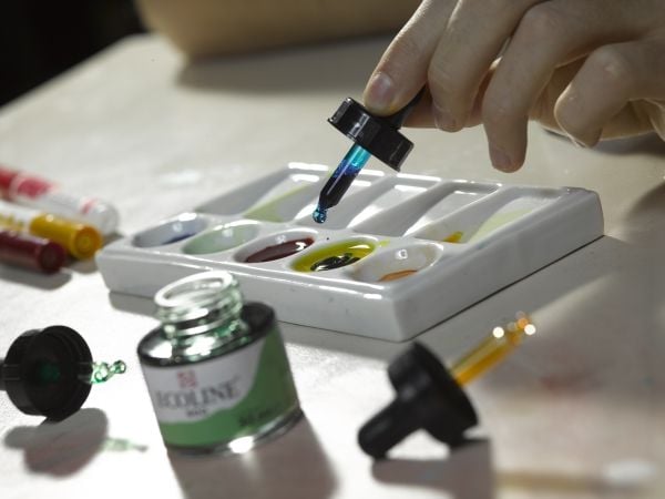 Ecoline nestemäinen vesiväri pullossa Fir Green 654