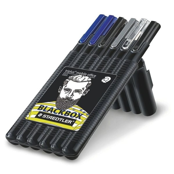 STAEDTLER triplus Black box - Kynä, Fineliner, rajauskynä, valokynä, mekaaninen lyijykynä ja rullakärkisetti - musta, sininen, keltainen (6 kpl)