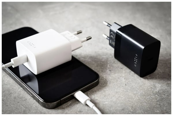 FIXED - Strømadapter - travel - 20 watt - PD 3.0 (USB-C) - hvit