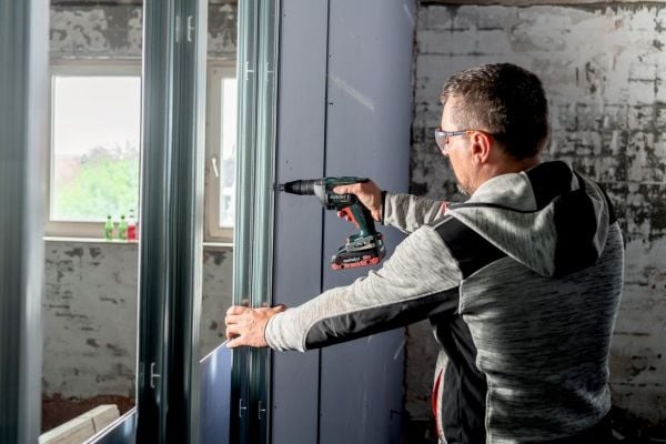 Metabo TBS 18 LTX BL 5000 kipsilevyruuvinväännin 18 V 2 kpl 4,0 Ah LiHD-akut