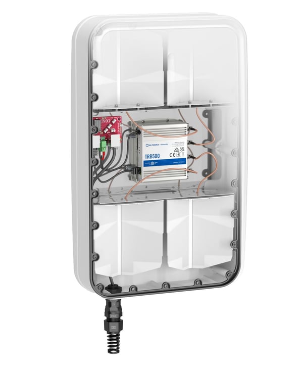QuWireless QuMax Omni A500MO 5G-antenni 4 dBi Teltonika TRB500:lle