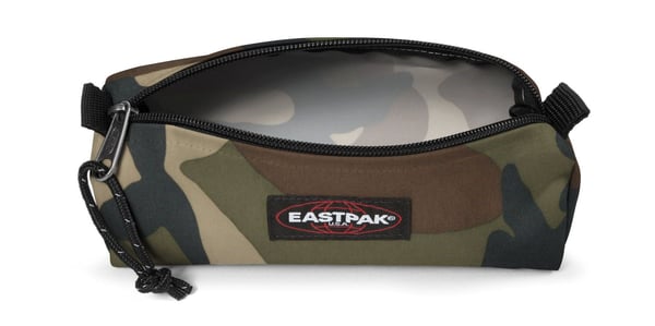 Eastpak Benchmark Camo kynäkotelo - EK372181 universaali