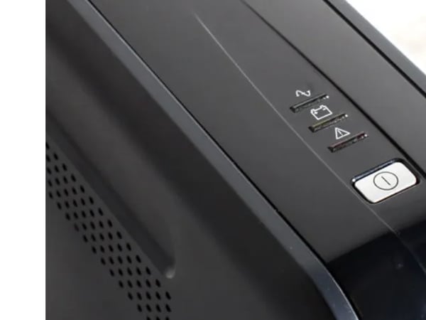 Riello iDialog 600VA, 0,6 kVA, 360 W, 220 V, 240 V, 50/60 Hz, 230 V