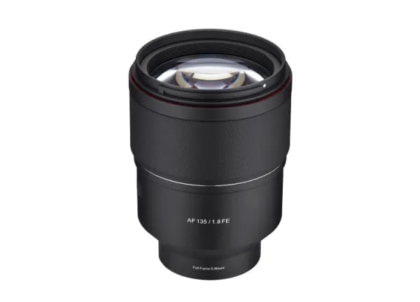 Samyang AF 135mm F1.8 Sony FE teleobjektiivi