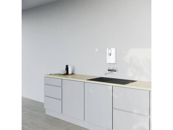 Stiebel Eltron 232792 Varmvattenberedare EEK: A (A - G) DCE 11/13 H Elektronisk 11 kW, 13,5 kW 20 till 60 °C