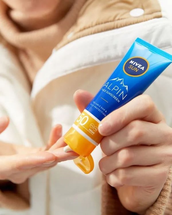 NIVEA 9005800341866, Solskyddskräm, Ansikte, Rör, Motverkar åldrande, Fuktgivande, Skyddande, 50 ml, Alla