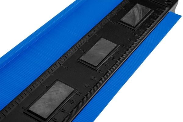 Grafiittimalli muotojen renderöintiä varten 250 mm
